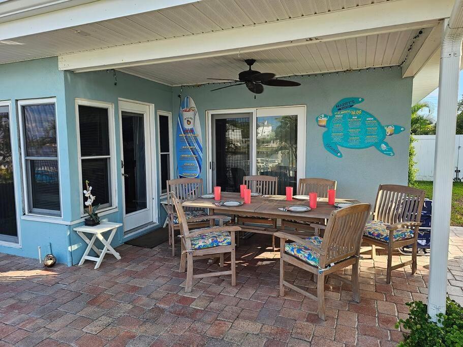 Irb Surf House Waterfront Oasis+ Sunshine +Fun Kayaks Villa Clearwater Beach Exterior photo