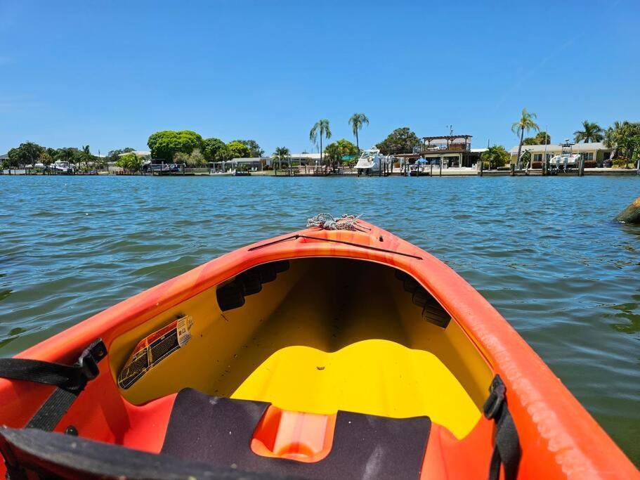 Irb Surf House Waterfront Oasis+ Sunshine +Fun Kayaks Villa Clearwater Beach Exterior photo