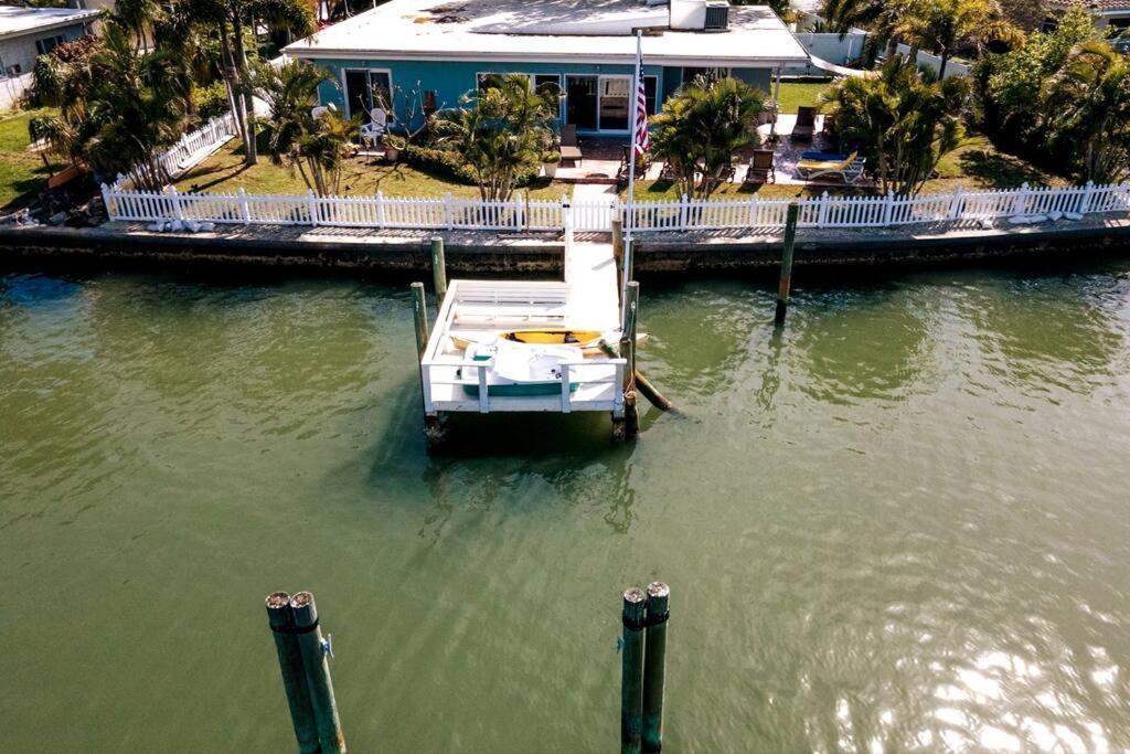 Irb Surf House Waterfront Oasis+ Sunshine +Fun Kayaks Villa Clearwater Beach Exterior photo