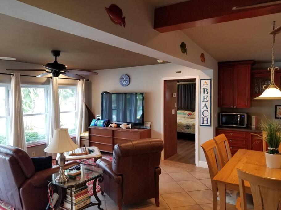 Irb Surf House Waterfront Oasis+ Sunshine +Fun Kayaks Villa Clearwater Beach Exterior photo