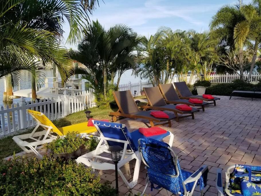 Irb Surf House Waterfront Oasis+ Sunshine +Fun Kayaks Villa Clearwater Beach Exterior photo